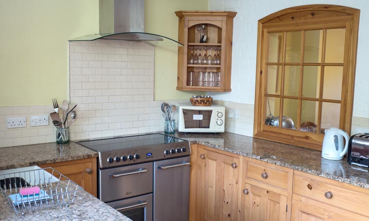 Cottage 41 kitchen